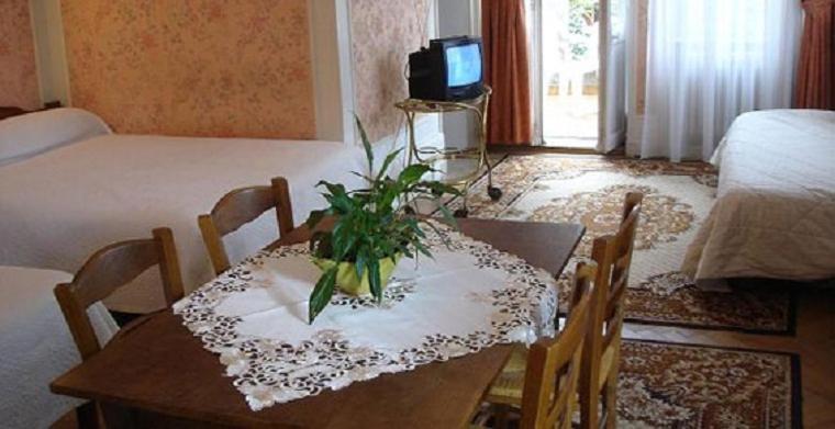 Hotel De France Montbeliard Ngoại thất bức ảnh